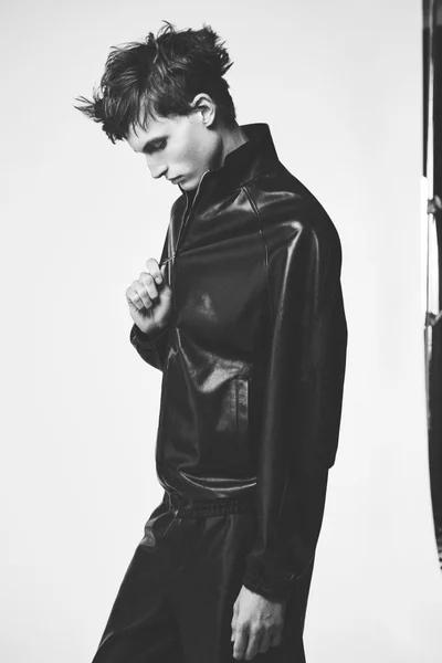 Look 27
